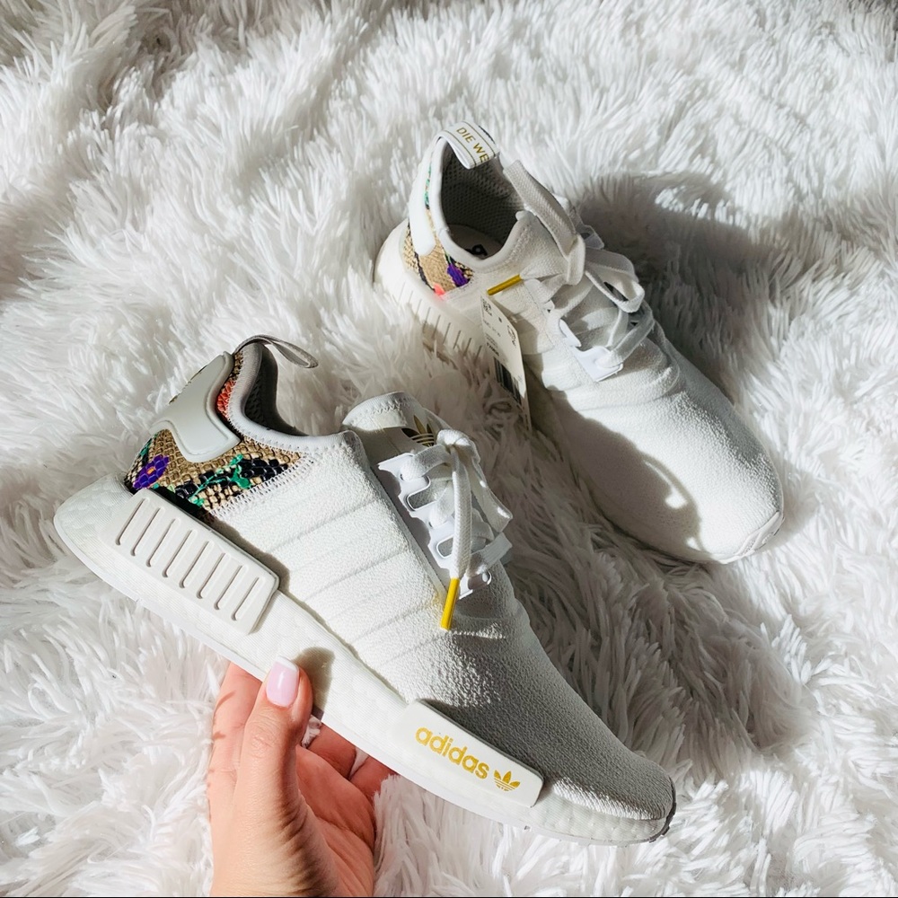 Adidas NMD R1 White Floral